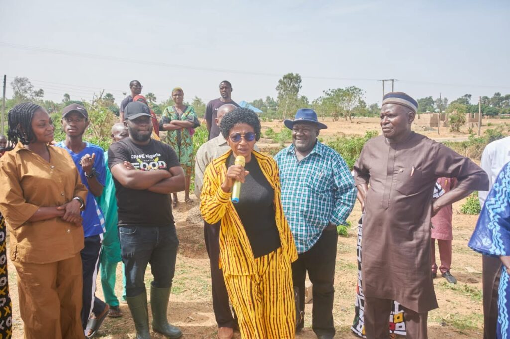 Plateau State Commissioner for Livestock Visits Kihang Buhit PEACE Farm to Promote Climate-Smart Agriculture and Peacebuilding 679558221 1362029969304049 8954451028494752101 n